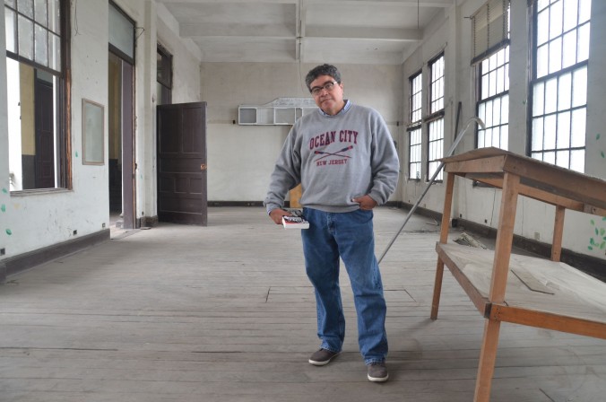 El poeta Róger Santiváñez dirigirá este taller. (Foto: Casa de la Literatura Peruana)