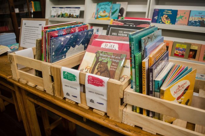 Los libros a préstamo pertenecen a nuestra Sala de Literatura Infantil Cota Carvallo. (Foto: Tom Quiroz)